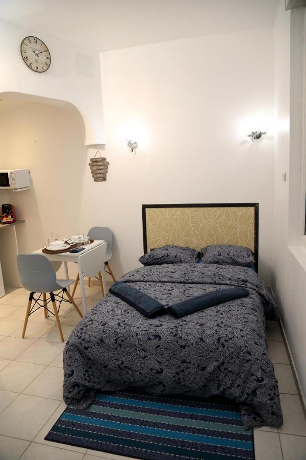 Pluton Apartment Saint-Quentin  Exterior foto